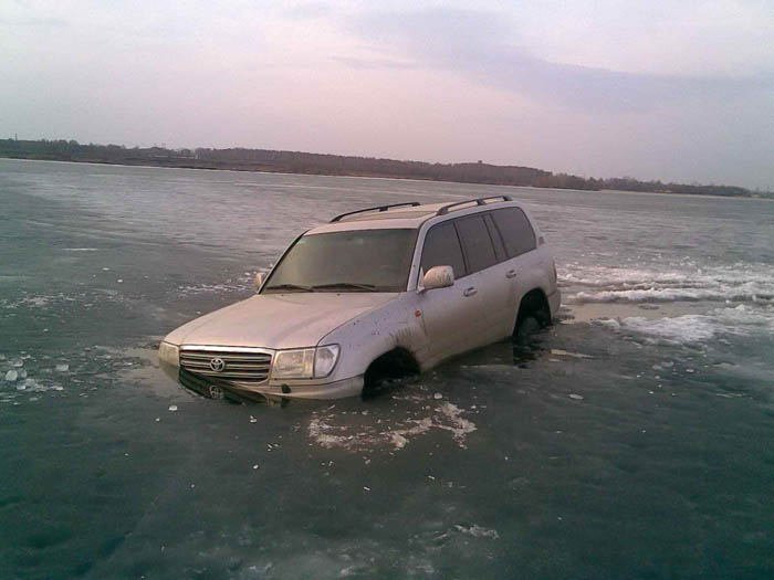 land_cruiser_02.jpg